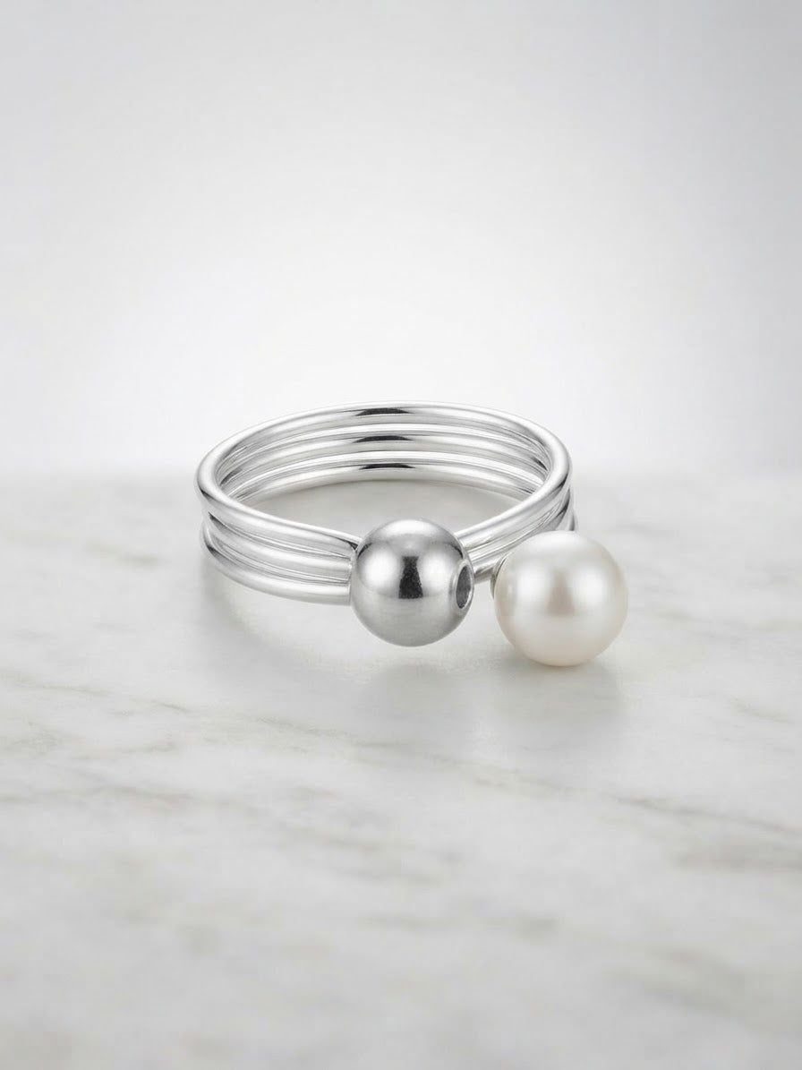 Pearl & Silver Spiral Ring